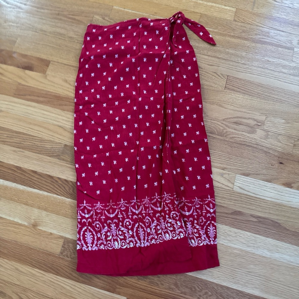 Vintage Liz Claiborne Red and White Women's wrap skirt